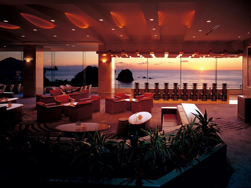 Hotel Dogashima New Ginsui à Nishiizu Extérieur photo